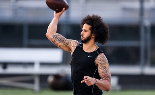 Colin Kaepernick est toujours à la recherche d'un club en NFL.