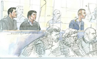 Croquis du tribunal de Paris, le 1er février 2016 où 3 Roumains comparaissent pour le meurtre d'un expert d'art