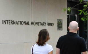Le conseil d'administration du FMI a donné son autorisation mercredi soir pour l'ouverture de discussions sur ce sujet, a indiqué M. Vénizélos.