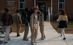 Les gamins de Stranger Things se déguisent en Ghostbusters pour Halloween 1984