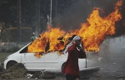 Colère contre la police, trois morts… Le point sur les émeutes en Indonésie