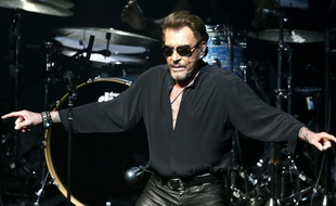 Johnny Hallyday lors d'un concert à Barcelone, en mars 2016.