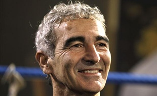 Raymond Domenech lors d'un tournoi de poker, le 3 décembre 2010 à Paris.
