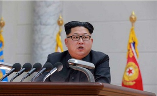 Kim Jong-Un soutient que le dernier essai nucléaire mené par son pays était destiné à éviter une guerre nucléaire avec les Etats-Unis. Image datée du 10 janvier 2016.