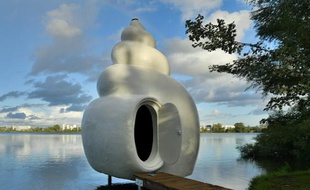 Le refuge Neptunea sur les berges du Lac à Bordeaux