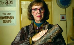 Catherine E.Coulson, la femme à la bûche de Twin Peaks, est décédée à l'âge de 71 ans.