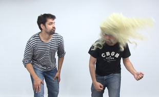 Tuto headbanging par Mathieu et Benjamin.