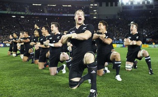 Les All Blacks en plein haka pendant la Coupe du monde 2011.