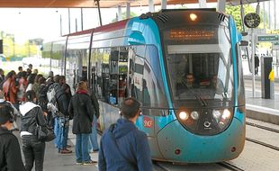 La fréquentation de la ligne Nantes-Châteaubriant (ici à Haluchère) donne satisfaction à ses responsables.