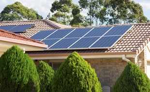 70% des équipements photovoltaïques se situent dans le Sud de la France.