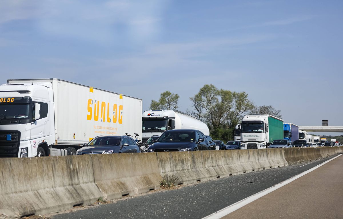 Sud-Ouest : L'autoroute A62 entre Bordeaux et Toulouse coupée ce vendredi matin après un accident de poids lourd