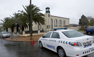 Un homme a tué deux personnes dans une mosquée située à Malmesbury, en Afrique du Sud.