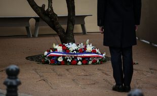 Emmanuel Macron lors de la Cérémonie en hommage au préfet Claude Erignac, le 6 février 2018 à Ajaccio, en Corse, a l'occasion des 20 ans de son assassinat.
