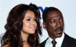 Le comédien américain Eddie Murphy, 46 ans, s'est marié le 1er janvier sur une île privée proche de Bora Bora en Polynésie française, avec la productrice de cinéma Tracey Edmonds, 40 ans, a indiqué mercredi l'hebdomadaire People.