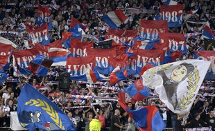 Le club lyonnais préfère souligner la fidèle ferveur du virage nord de Gerland que les débordements impliquant ces derniers mois des indépendants situés dans le virage sud.