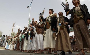 Manifestation le 5 juin 2015 à Sanaa de Yémenites partisans des rebelles chiites houthis