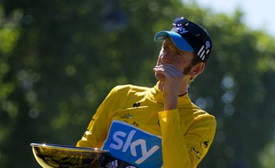Bradley Wiggins, sur les Champs-Elysées, en juillet 2012...