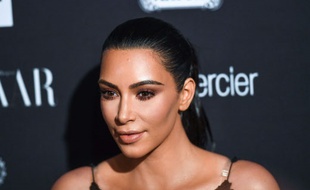 L'enquête sur le braquage dont a été victime Kim Kardashian progresse.