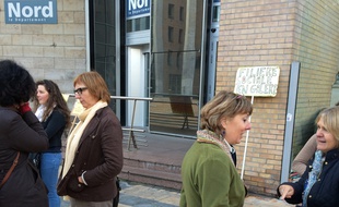 Manifestantes devant le Conseil Général du Nord le 23 septembre 2014