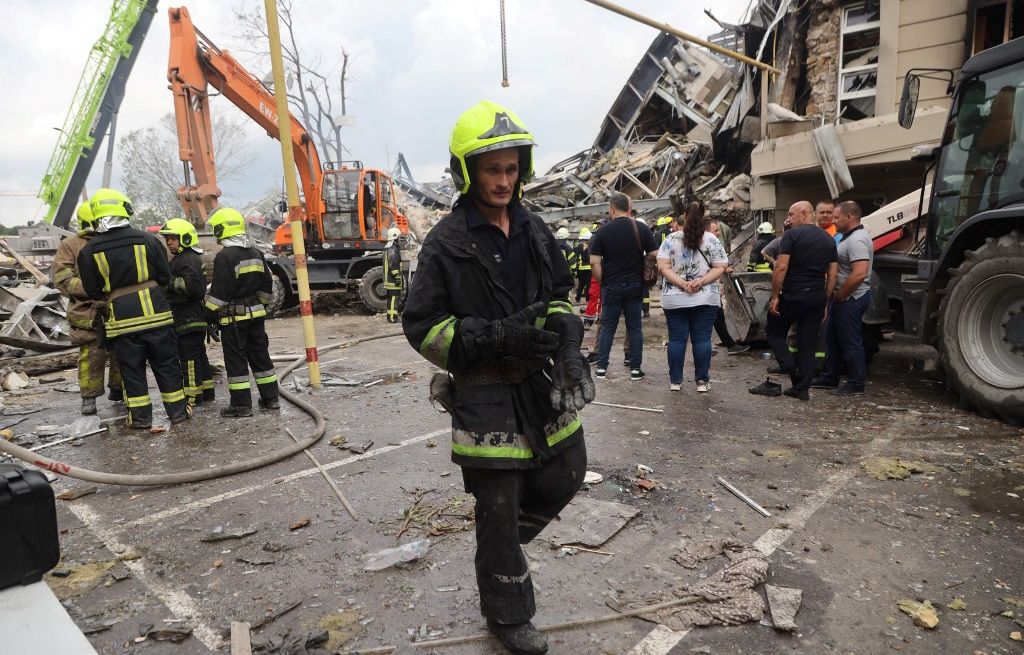 Guerre en Ukraine EN DIRECT : L'Unesco condamne « fermement » les frappes russes ciblant le centre-ville d'Odessa...