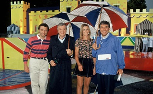 Olivier Chiabodo, Fabrice, Nathalie Simon, Jean-Pierre Foucault dans l'emission « Intervilles » sur TF1 dans les années 1990.