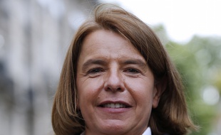 Véronique Avril, candidate REM à Saint-Denis, accusée d'avoir loué un logement insalubre.