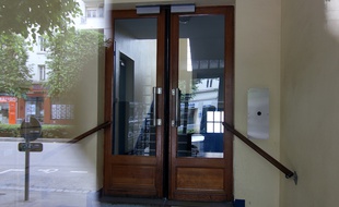 L'entrée du numéro 47 boulevard de la Liberté à Rennes, où le corps d'une femme a été retrouvé.
