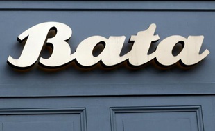 La devanture d'un magasin Bata à Paris, le 21 novembre 2014