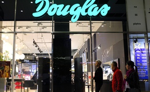 Un magasin Douglas en Pologne.
