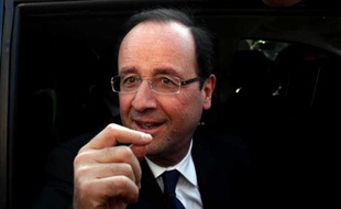 Le candidat socialiste François Hollande le 20 février 2012 à Bonneuil-sur-Marne.