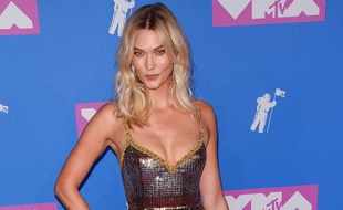 Le mannequin Karlie Kloss aux MTV Video Music Awards 2018