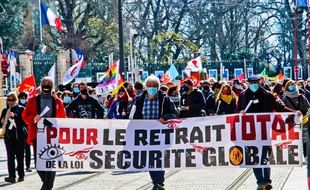 Manifestation contre la loi sécurité globale, le 20 mars au Mans.