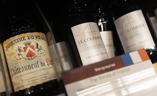 Des vins français dans un supermarché en Californie le 26 août 2019.