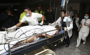 Alan Ruschel, transporté à l'hôpital de La Ceja, en Colombie.
