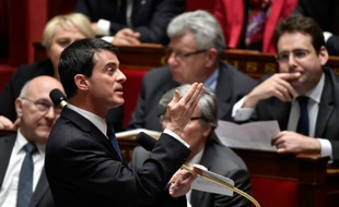 Le Premier ministre Manuel Valls à l'Assemblée nationale, à Paris, le 1er mars 2016