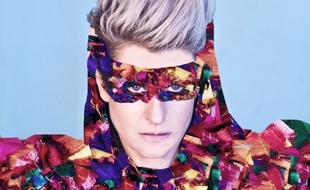 Peaches proposera un concert sulfureux ce mercredi à minuit sur la scène de la Halle 3.