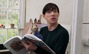 Domhnall Gleeson dans Peter Rabbit de Will Gluck