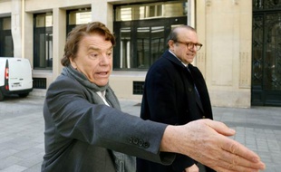Bernard Tapie et son avocat Hervé Temime à leur arrivée le 12 mars 2015 au pôle financier du tribunal à Paris