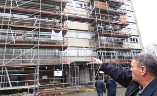 Un riverain mécontent du chantier de rénovation au May Four, à Lille.