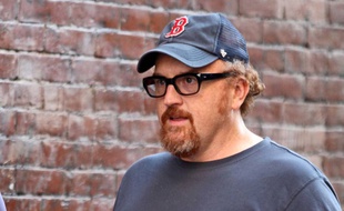 Louis C.K. a reconnu avoir eu un comportement inapproprié.