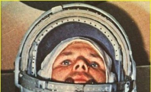 Cinquante ans après le coup d'envoi donné par le satellite russe Spoutnik à la conquête de l'espace, les missions robotisées l'emportent sur les vols habités, coûteux et dangereux, mais qui pourraient être relancés par les Etats-Unis à l'horizon 2020.