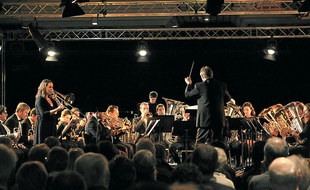 L'événement rassemblera 60 000 spectateurs le temps de 70 concerts.