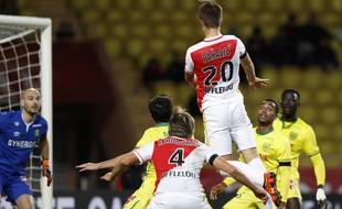 Le Monégasque Pasalic libre de tout marquage sur le seul but du match.