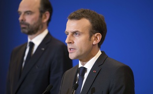 Edouard Philippe et Emmanuel Macron, à Paris, le 23 mars 2018.