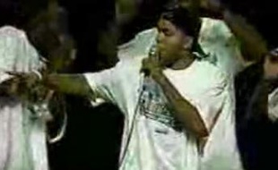 En 2005, dans l'euphorie d'un deuxième titre NBA, «TP» se lance dans la chanson...