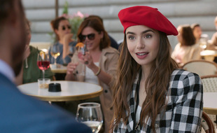 L'actrice Lily Collins dans la série «Emily in Paris»