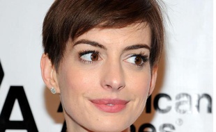 Anne Hathaway le 11 décembre 2012.