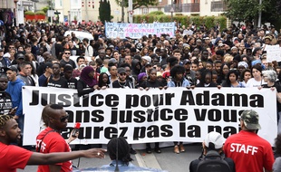 Des gendarmes ont été blessés après la marche organisée en mémoire d'Adama Traoré.