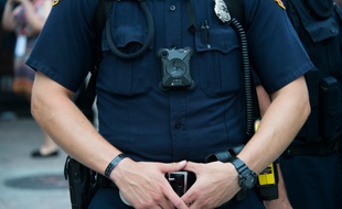 Illustration d'un policier aux Etats-Unis.