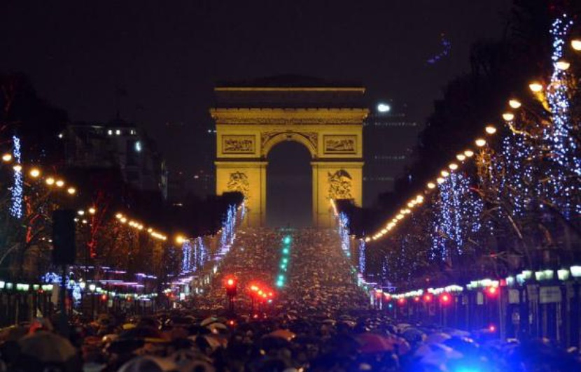 Paris Il y aura bien une célébration du Nouvel An sur les ChampsÉlysées Paris Il y aura bien une célébration du Nouvel An sur les ChampsÉlysées
